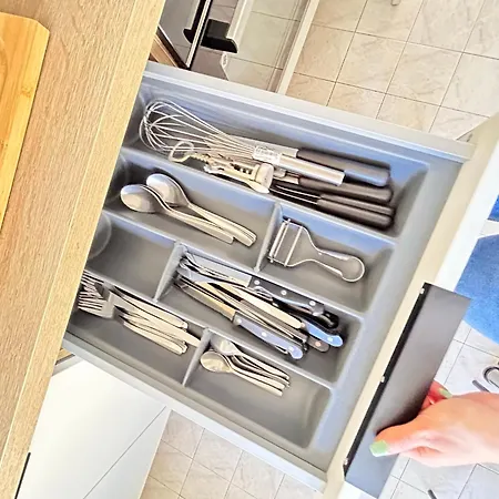 Le Lemptegy - Confortable T4 Proche De La Gare Avec Petit Balcon Apartmán