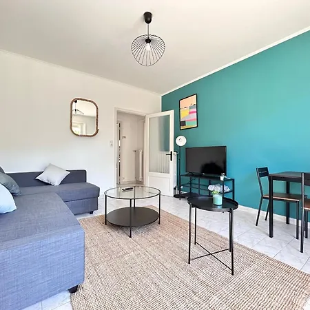 Apartmán Le Lemptegy - Confortable T4 Proche De La Gare Avec Petit Balcon