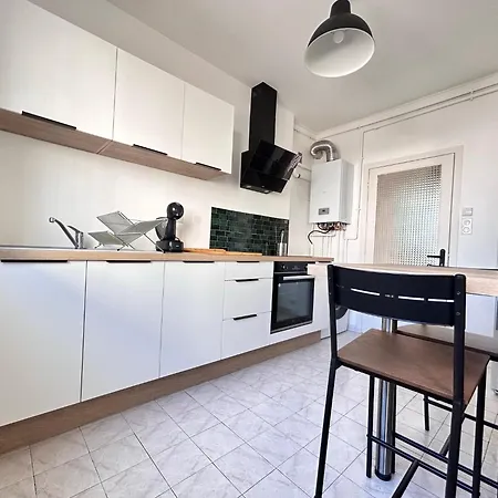 Apartmán Le Lemptegy - Confortable T4 Proche De La Gare Avec Petit Balcon Clermont-Ferrand
