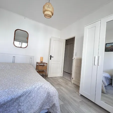 Apartmán Le Lemptegy - Confortable T4 Proche De La Gare Avec Petit Balcon *