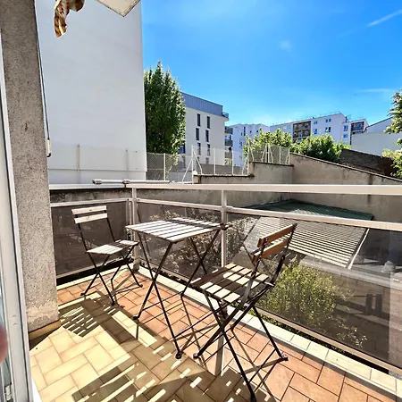 Apartmán Le Lemptegy - Confortable T4 Proche De La Gare Avec Petit Balcon Clermont-Ferrand